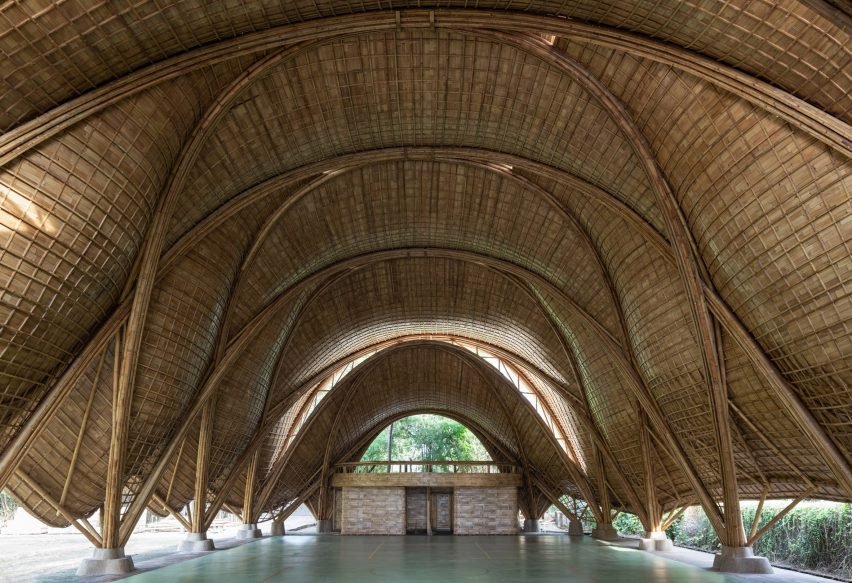 Ngắm nhìn công trình kiến trúc nhà bằng tre siêu đẹp ở Bali